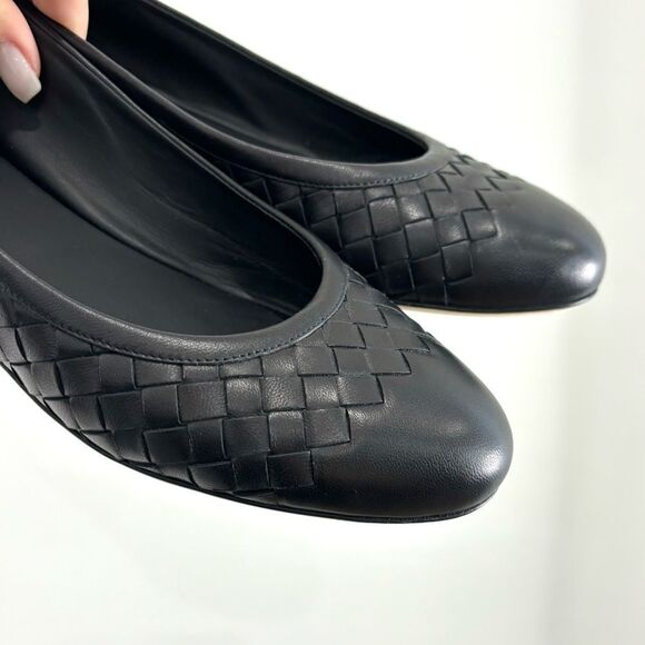 Bottega Veneta $670 Napa Intrecciato Ballet Flats in black - Picture 7 of 11
